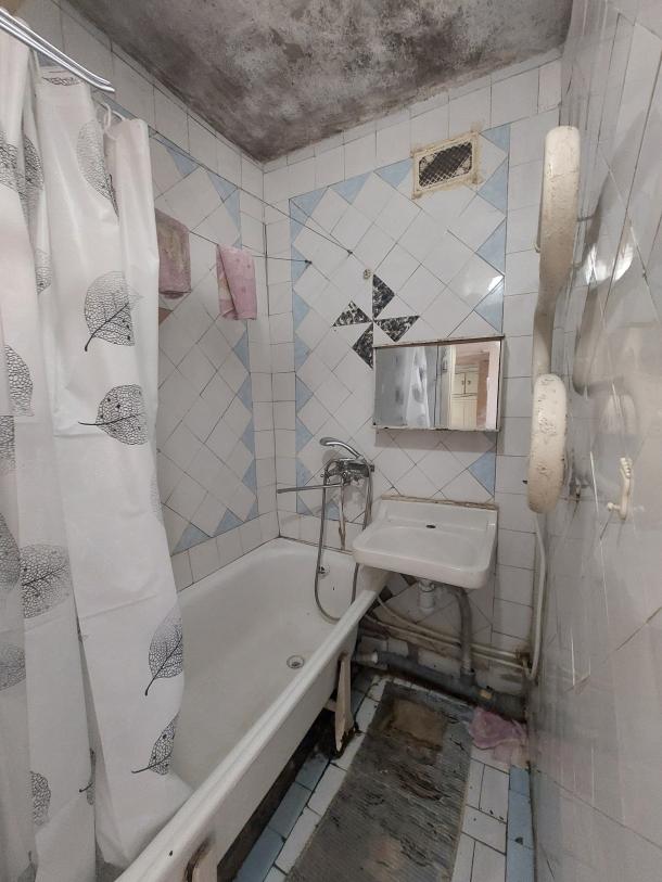 Квартира, 2-кімн., Харьков, 533м/р, Тракторостроителей просп.