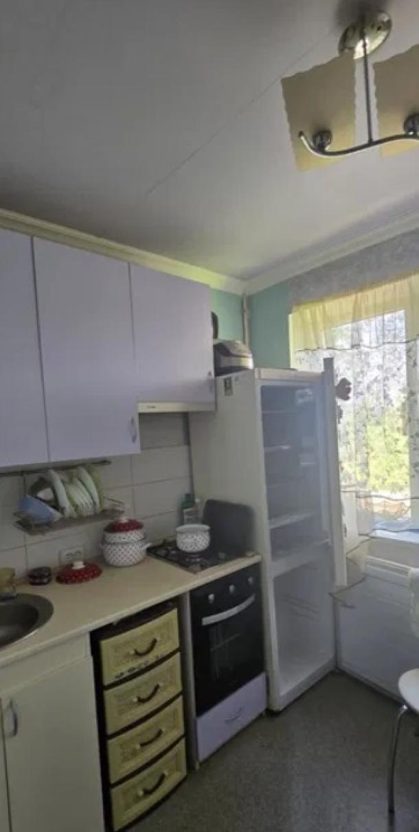 Квартира, 2-кімн., Харьков, 607м/р, Тракторостроителей просп.