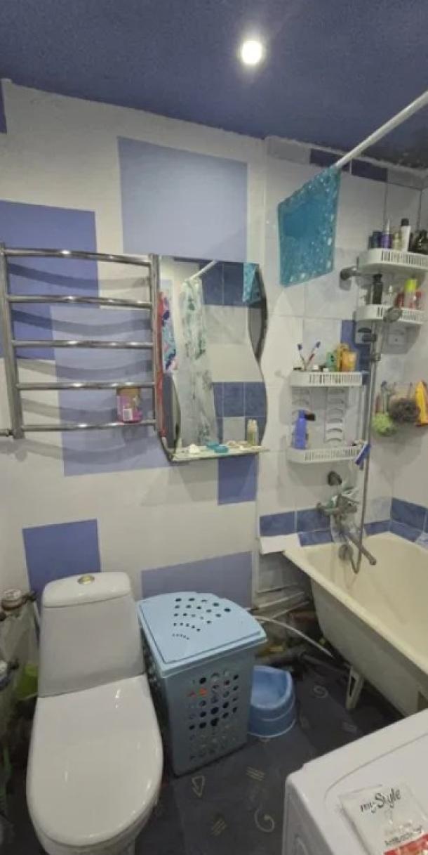 Квартира, 2-кімн., Харьков, 607м/р, Тракторостроителей просп.