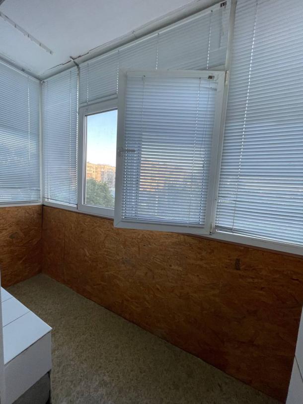 Квартира, 4-кімн., Харьков, Одесская, Ньютона
