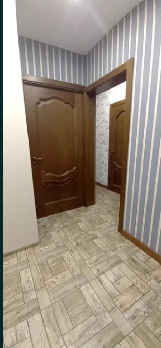 Квартира, 2-кімн., Харьков, 625м/р, Амосова