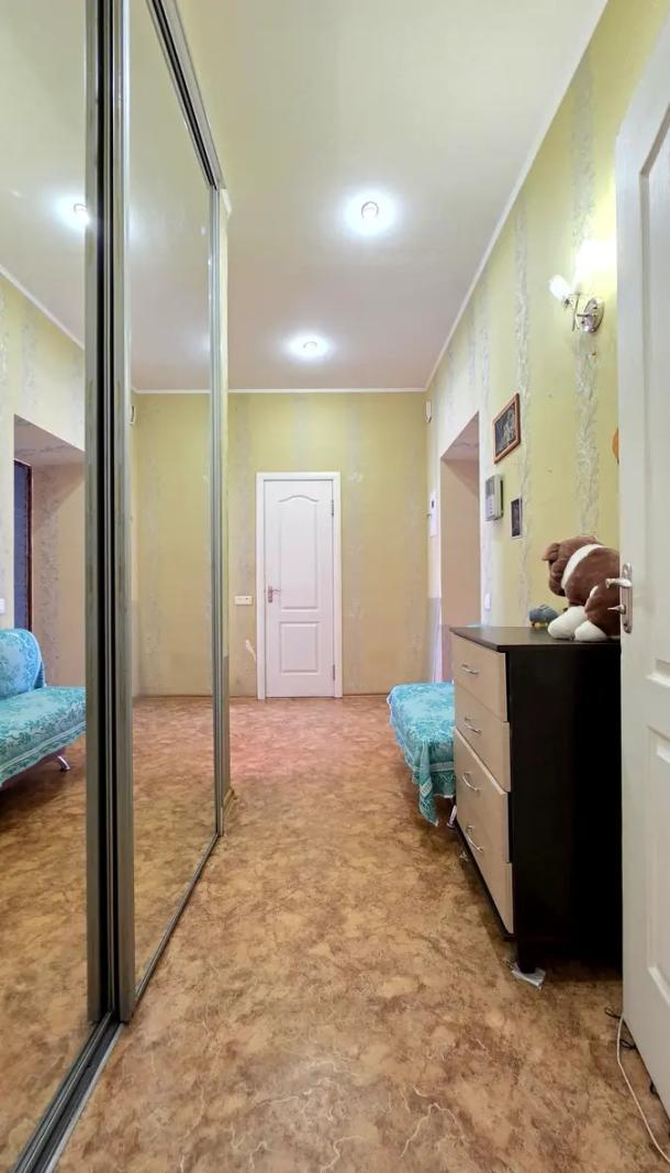Квартира, 2-кімн., Харьков, Завод Малышева метро, Героев Харькова пр-т