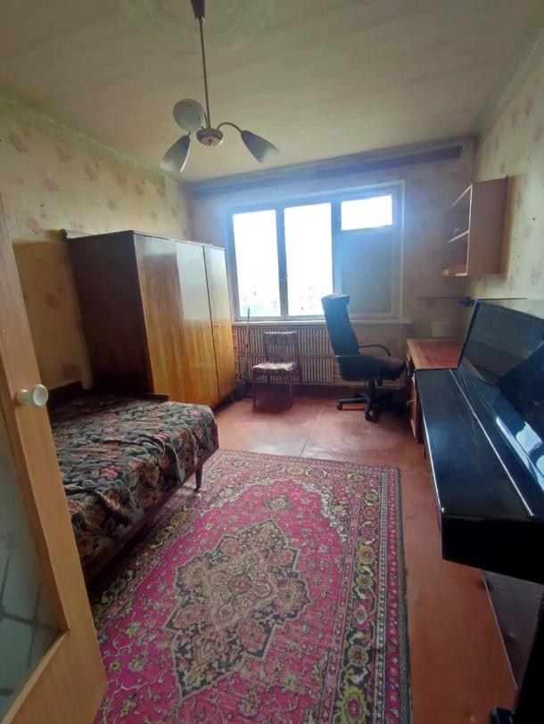 Квартира, 3-кімн., Харьков, 524м/р, Академика Павлова