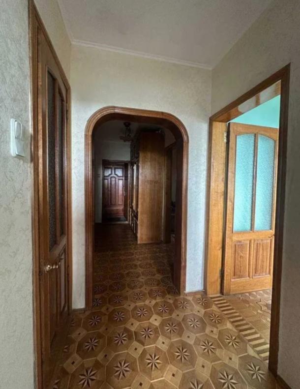Квартира, 3-кімн., Харьков, 1 Северная Салтовка, Леся Сердюка (Командарма Корка)