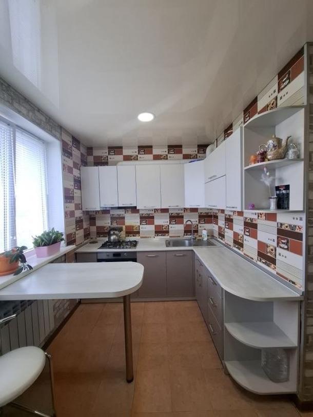 Квартира, 2-кімн., Харьков, 624м/р, Амосова