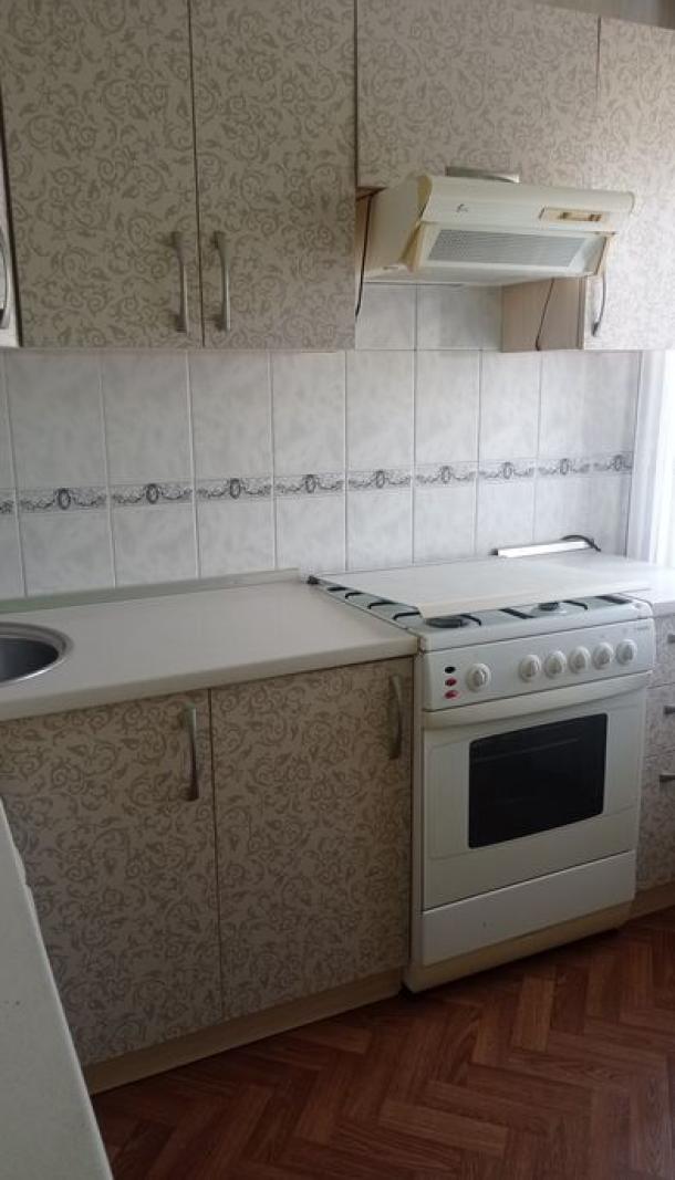 Квартира, 1-кімн., Харьков, Новые Дома, Байрона пр. (Героев Сталинграда пр.)