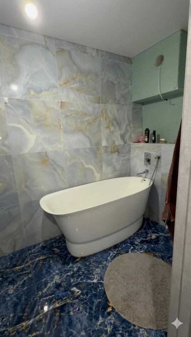 Квартира, 3-кімн., Харьков, 605м/р, Юбилейный пр. (50 лет ВЛКСМ пр.)