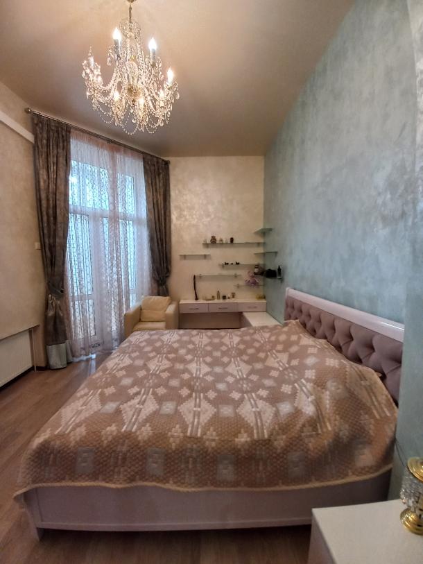 Квартира, 3-кімн., Харьков, Нагорный, Рымарская