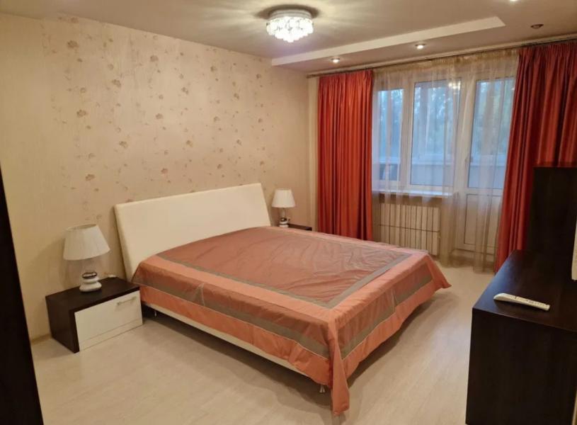 Квартира, 2-кімн., Харьков, Павловка, Лопанская ул.