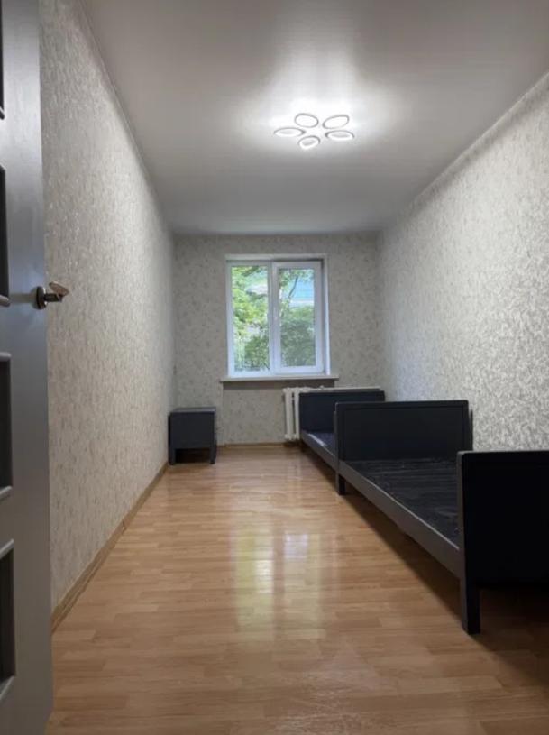 Квартира, 2-кімн., Харьков, Павлово Поле, Александра Олеся (Есенина)