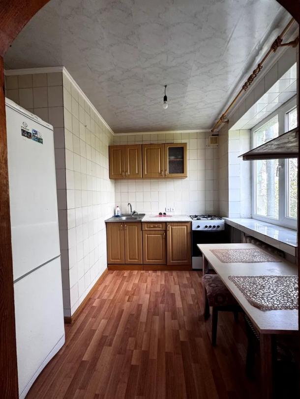Квартира, 2-кімн., Харьков, Залютино, Золочевская