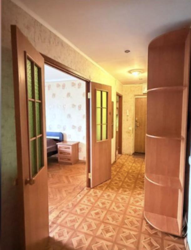 Квартира, 3-кімн., Харьков, Шатиловка, Шатиловская
