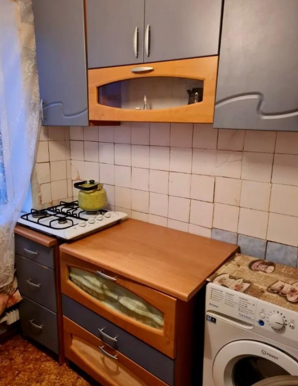 Квартира, 2-кімн., Харьков, 607м/р, Непокоренных (Героев Труда)