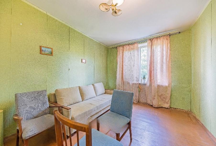 Квартира, 3-кімн., Харьков, Жуковского поселок, Продольная