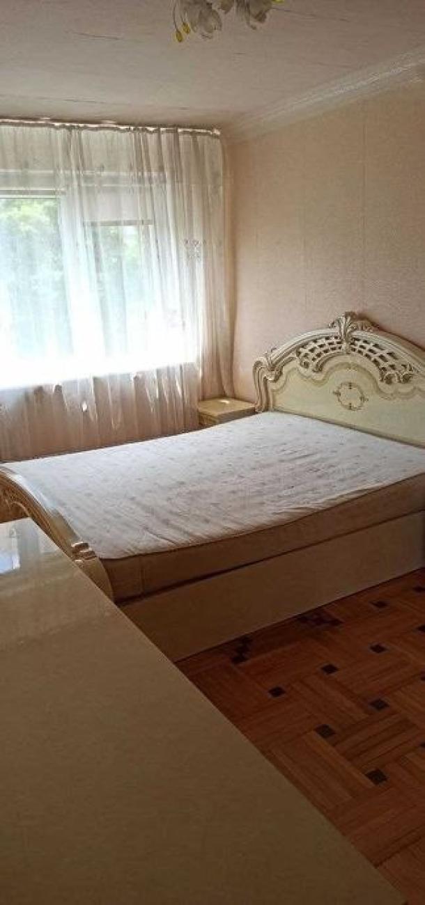 Квартира, 2-кімн., Харьков, Павлово Поле, Науки пр.