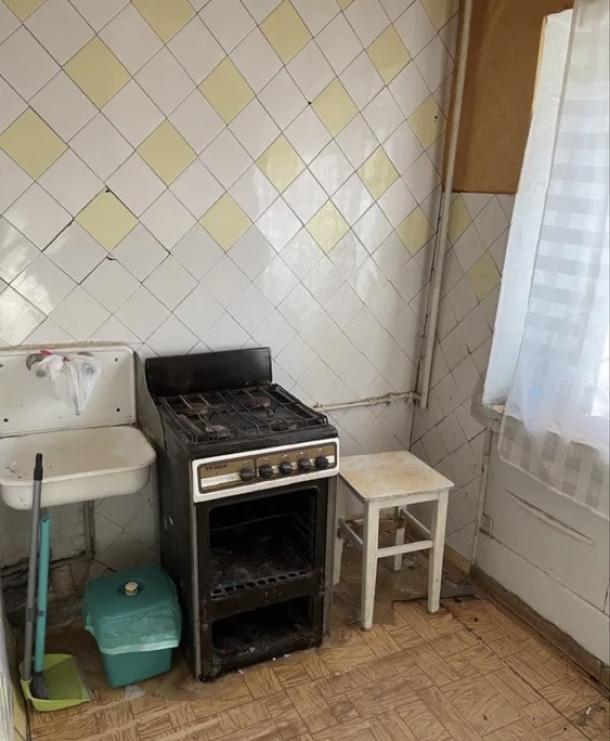 Квартира, 3-кімн., Харьков, Сосновая горка, Клочковская