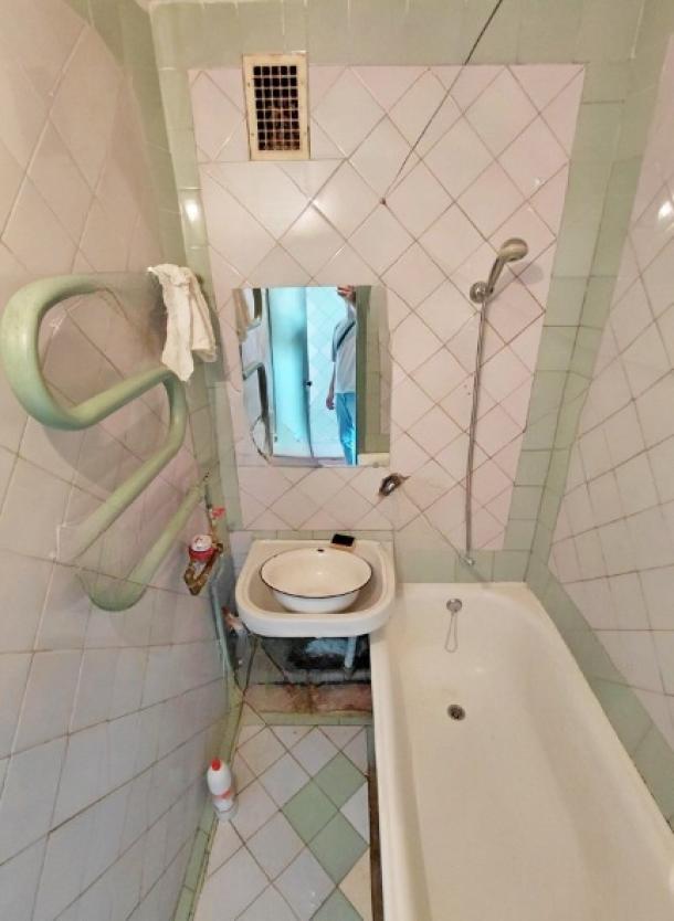 Квартира, 3-кімн., Харьков, 607м/р, Тракторостроителей просп.