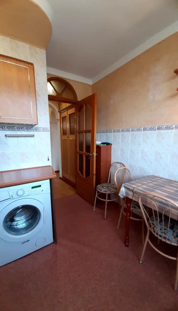 Квартира, 1-кімн., Харьков, 607м/р, Тракторостроителей просп.