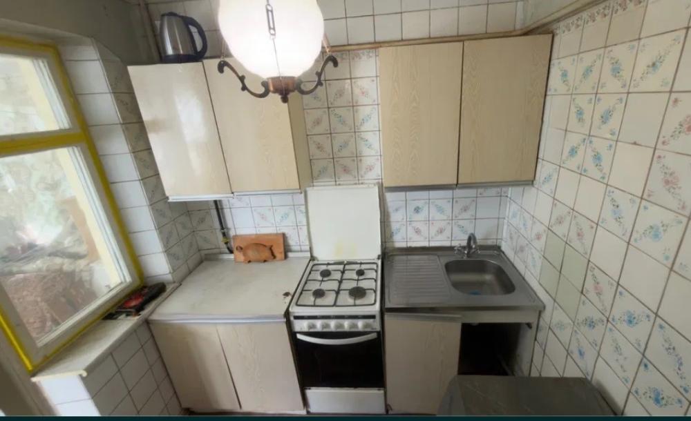 Квартира, 2-кімн., Харьков, 524м/р, Непокоренных (Героев Труда)