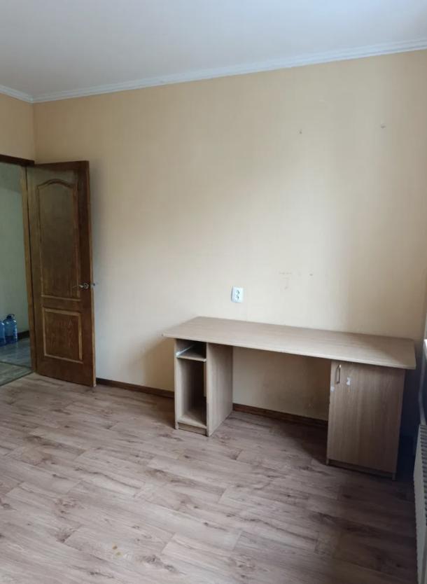 Квартира, 2-кімн., Харьков, 520м/р, Гвардейцев Широнинцев
