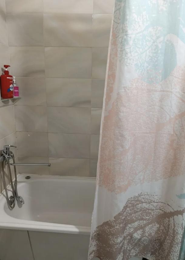 Квартира, 2-кімн., Харьков, 520м/р, Гвардейцев Широнинцев