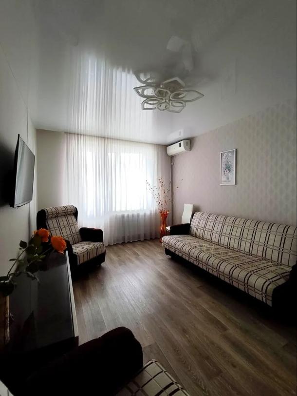 Квартира, 1-кімн., Харьков, 626м/р, Велозаводская