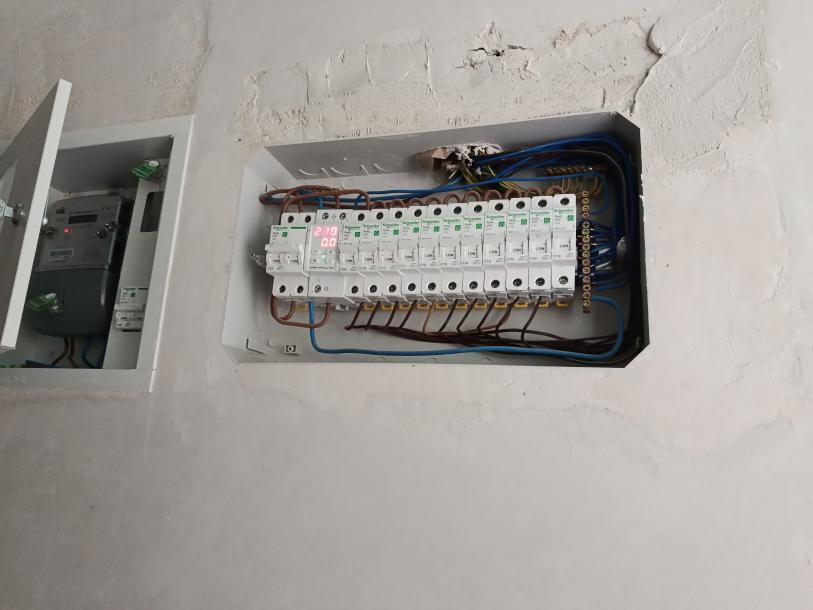 Квартира, 1-кімн., Харьков, Пятихатки, Мира бул.