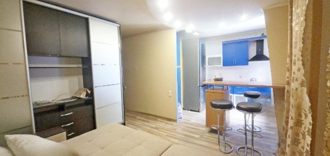 Квартира, 1-кімн., Харьков, 522м/р, Непокоренных (Героев Труда)