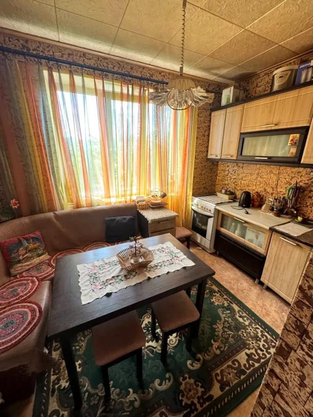 Квартира, 2-кімн., Харьков, 626м/р, Солнечная (Красноармейская, Кирова, Октябрьская, Совхозная)
