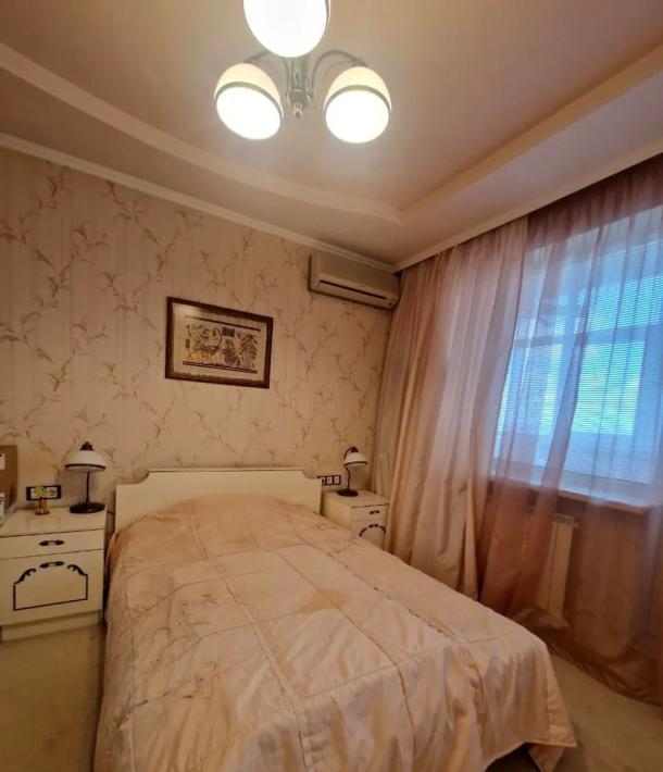 Квартира, 3-кімн., Харьков, 535Ам/р, Тракторостроителей просп.