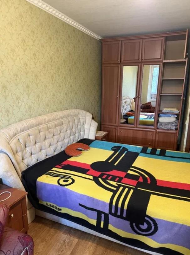 Квартира, 3-кімн., Харьков, 520м/р, Валентиновская