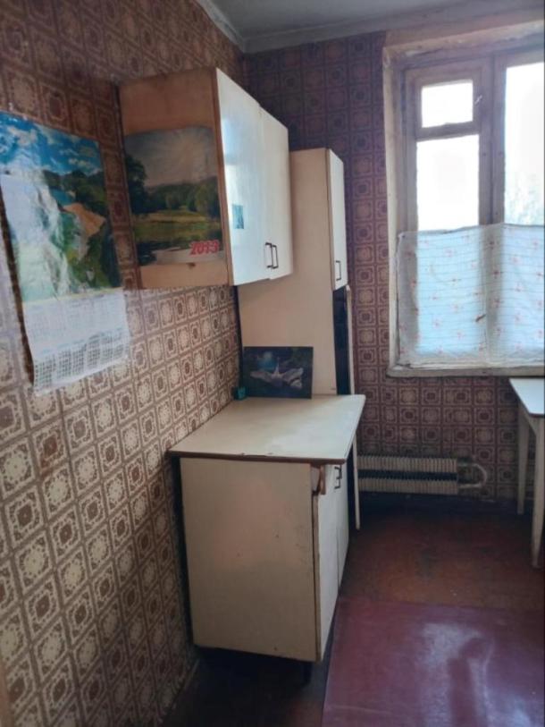 Квартира, 1-кімн., Харьков, 522м/р, Непокоренных (Героев Труда)