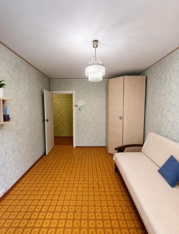 Квартира, 3-кімн., Харьков, Алексеевка, Победы пр.