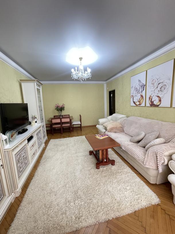 Квартира, 3-кімн., Харьков, Нагорный, Сумская