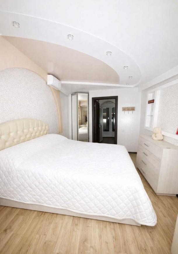 Квартира, 3-кімн., Харьков, 535Ам/р, Владислава Зубенко (Тимуровцев)