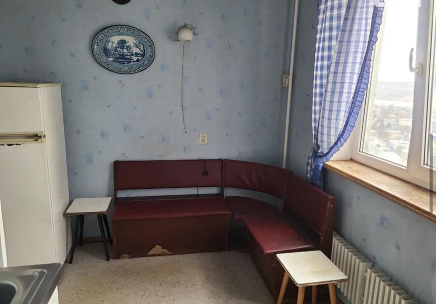 Квартира, 4-кімн., Харьков, 656м/р, Юбилейный пр. (50 лет ВЛКСМ пр.)