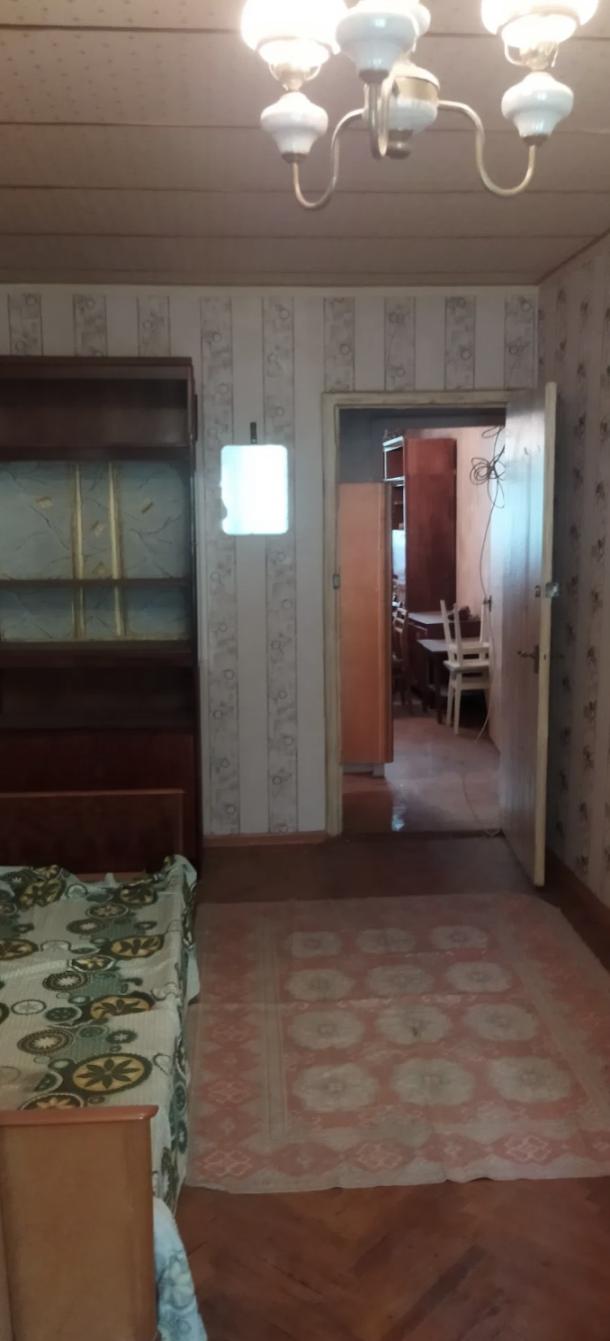 Квартира, 2-кімн., Харьков, 607м/р, Тракторостроителей просп.