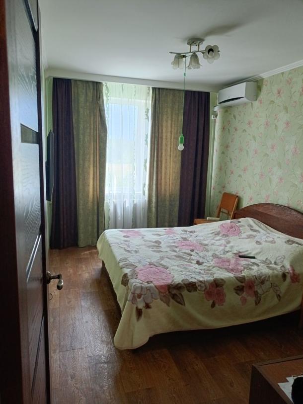 Квартира, 2-кімн., Клугино-Башкировка, Чугуевский район, Горишного