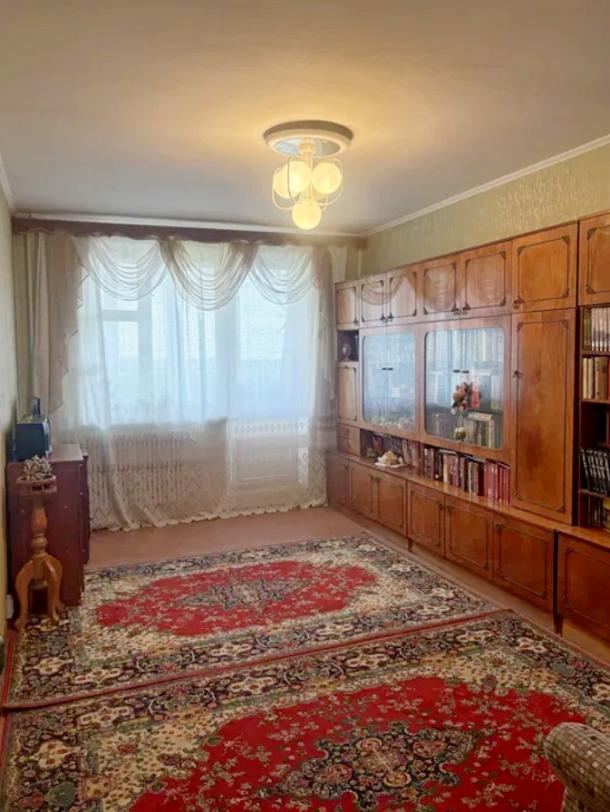 Квартира, 3-кімн., Харьков, Горизонт, Большая Кольцевая