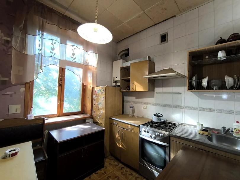 Квартира, 2-кімн., Харьков, ХТЗ, Индустриальный просп. (Фрунзе проспект)