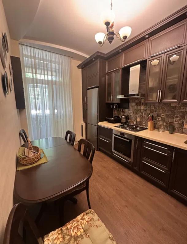 Купить квартира, Харьков, Госпром, Культуры (Калинина, Свердлова, Советская Советский 3 пер.)