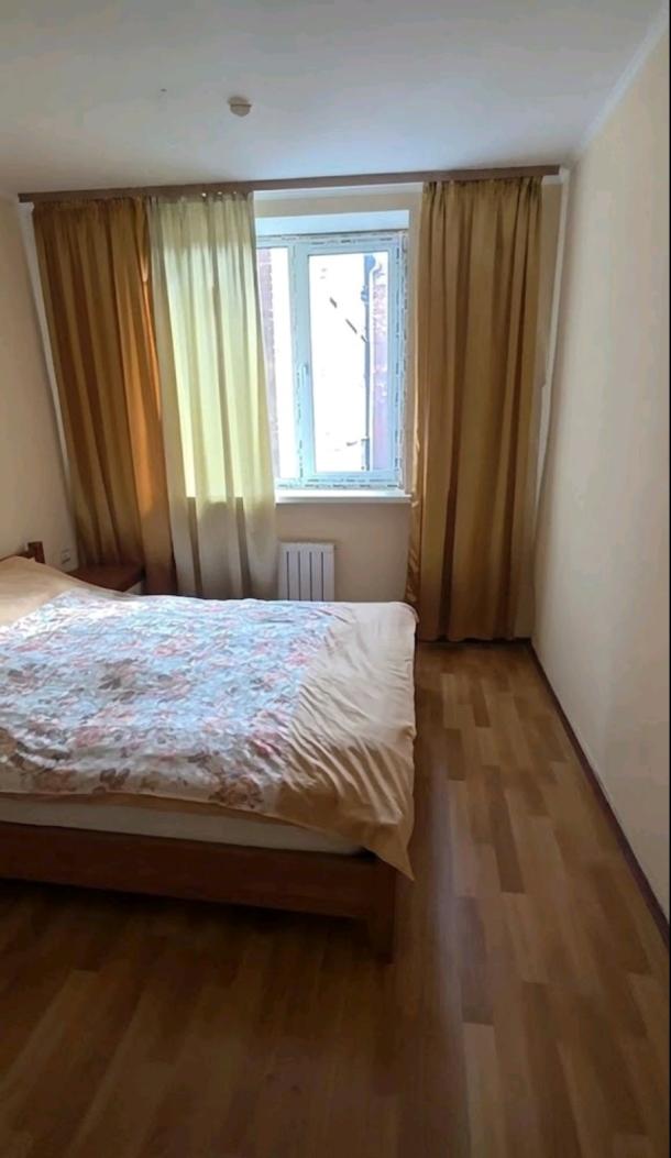 Квартира, 3-кімн., Харьков, Холодная Гора, Полтавский Шлях