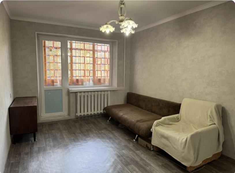 Квартира, 2-кімн., Харьков, 608м/р, Непокоренных (Героев Труда)