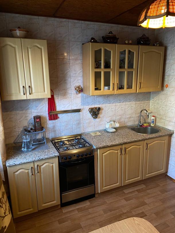 Квартира, 3-кімн., Харьков, 8 хлебзавод, Балканская