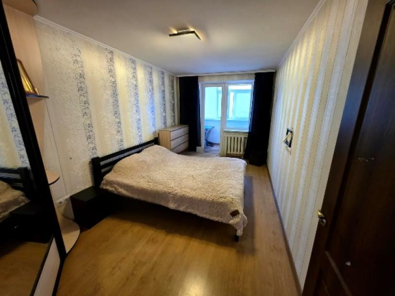 Квартира, 2-кімн., Харьков, 602м/р, Юбилейный пр. (50 лет ВЛКСМ пр.)