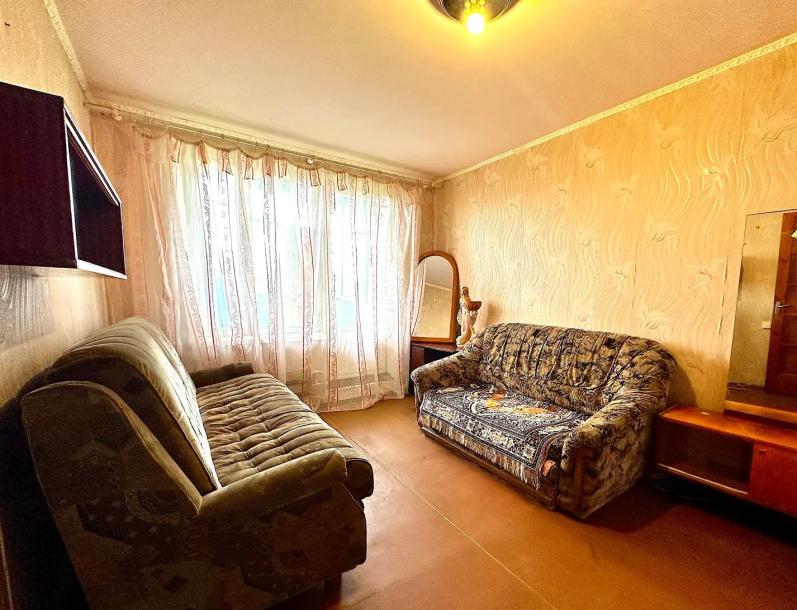 Квартира, 3-кімн., Харьков, 520м/р, Академика Павлова
