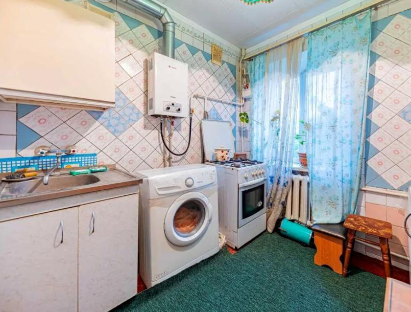 Квартира, 1-кімн., Харьков, Аэропорт, Западная