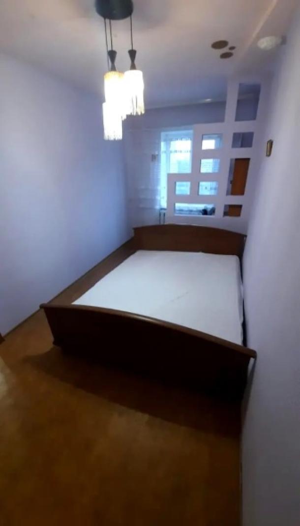 Квартира, 2-кімн., Харьков, Павлово Поле, 23 Августа