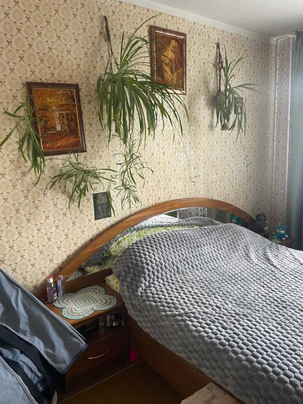 Квартира, 4-кімн., Харьков, 606м/р, Валентиновская