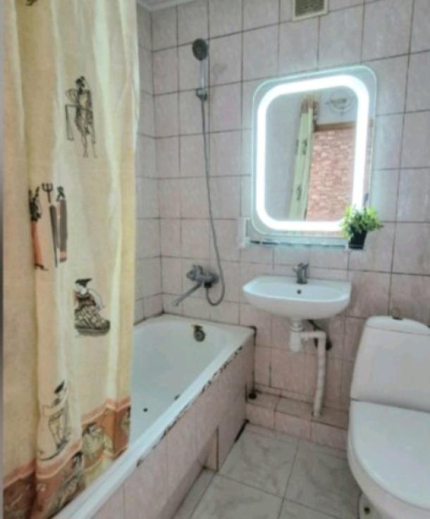 Квартира, 1-кімн., Харьков, 531м/р, Непокоренных (Героев Труда)